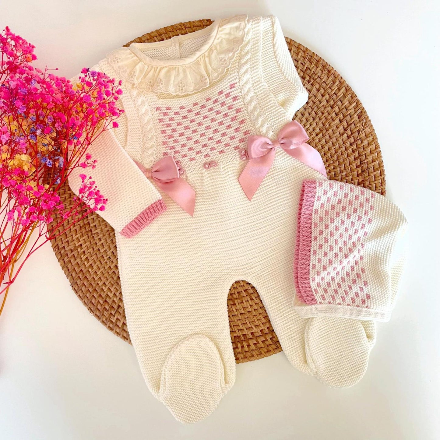 Beige & Mauve Pink Knitted Set